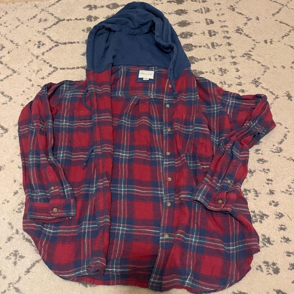 American Eagle distressed flannel